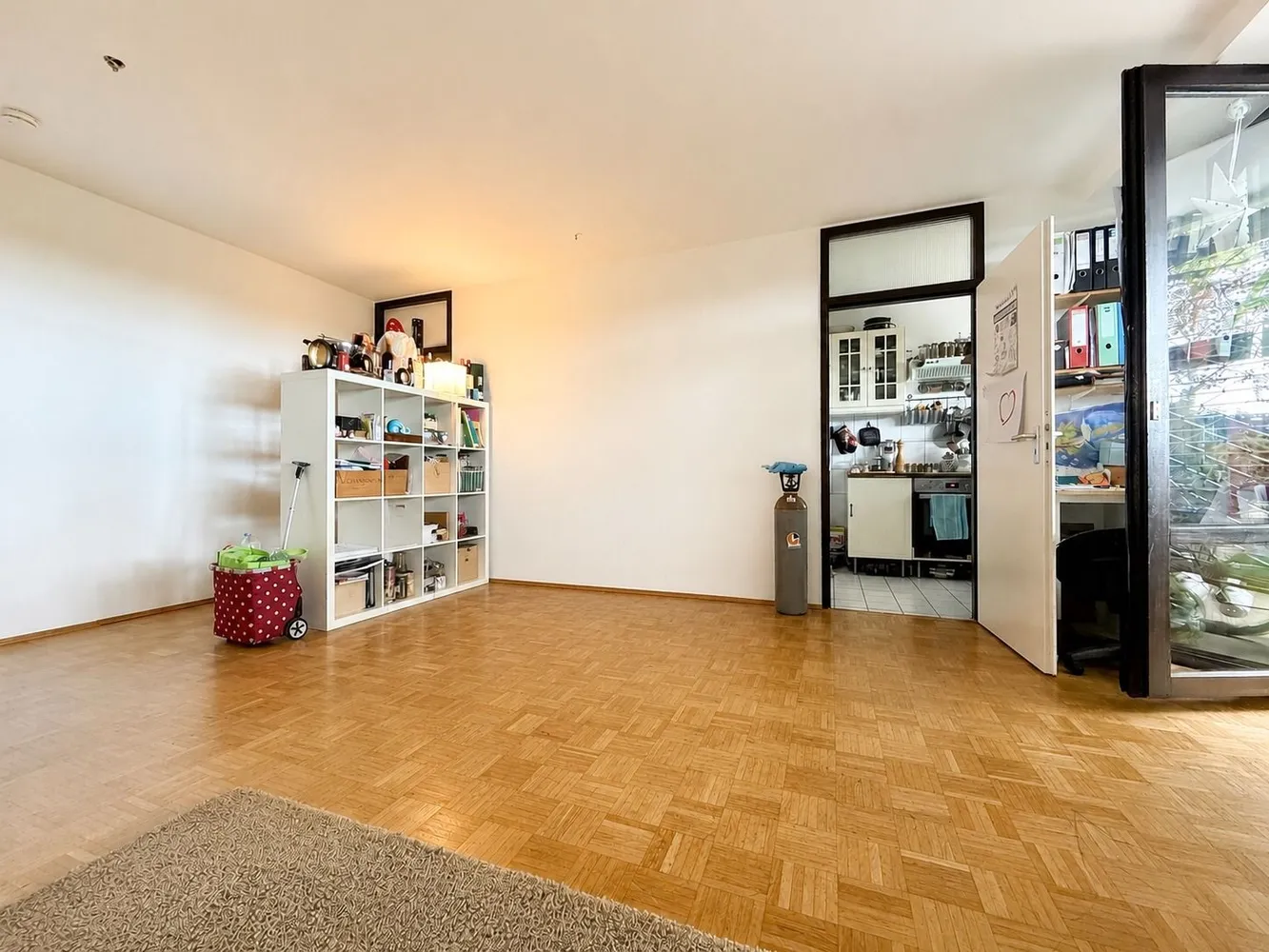 2 Zimmer Wohnung mit 67 m² in Köln – Bild 3