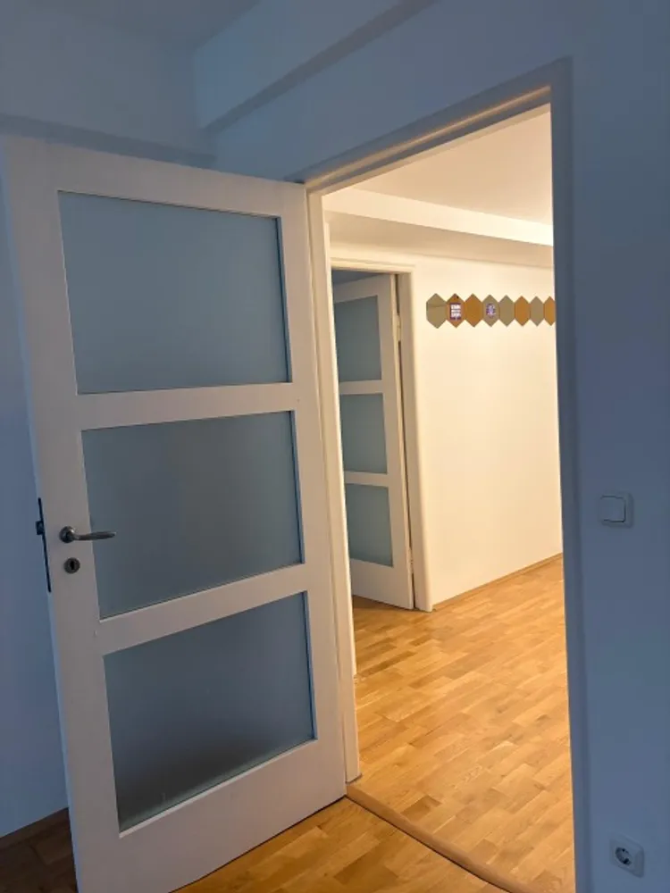 2 room apartment with 75 m² in Cologne – Photo 9