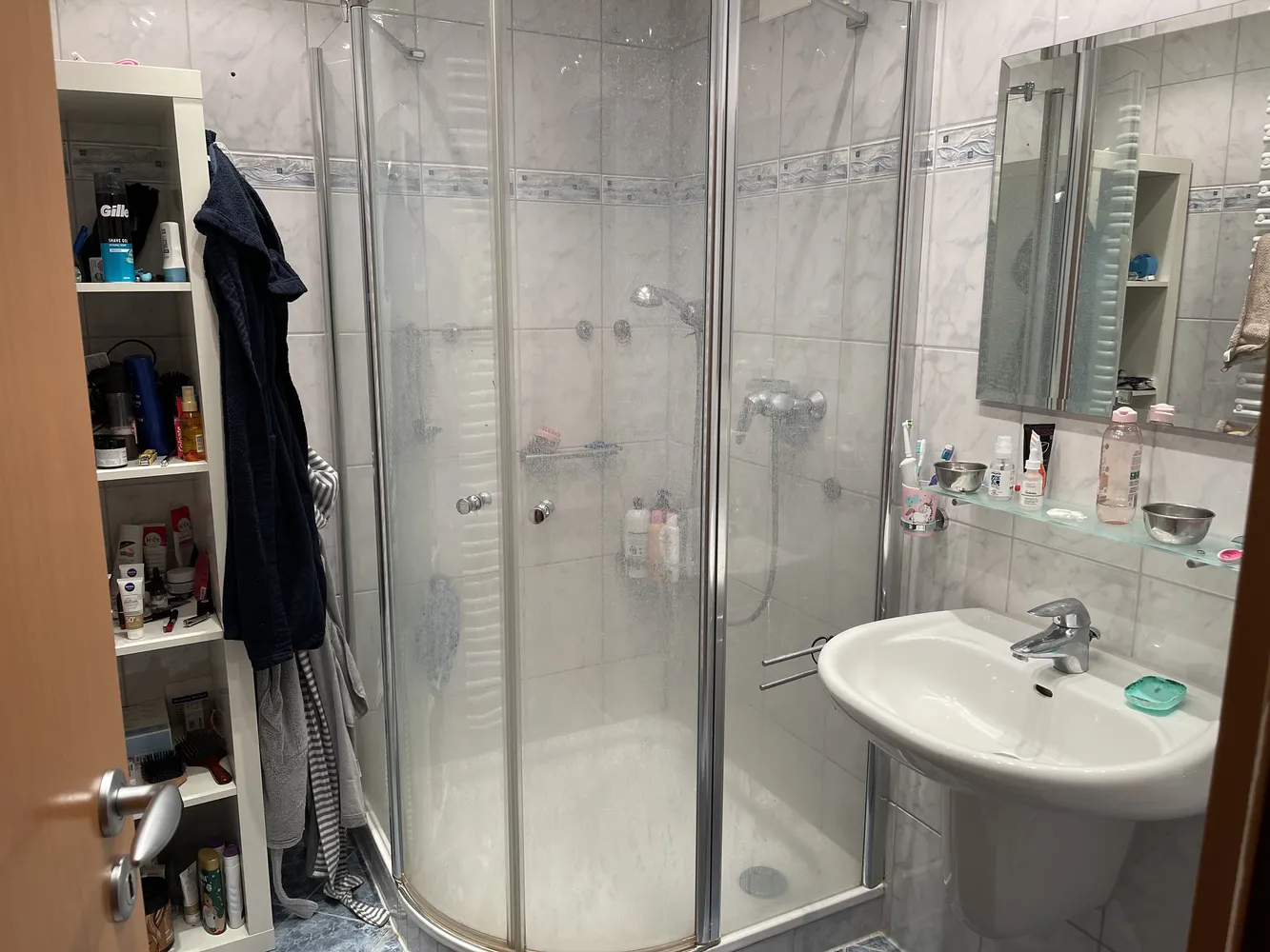 4 Zimmer Wohnung mit 125 m² in Frankfurt am Main – Bild 1