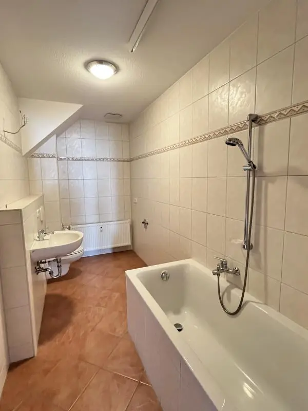 3 Zimmer Wohnung mit 75 m² in Mittweida – Bild 4