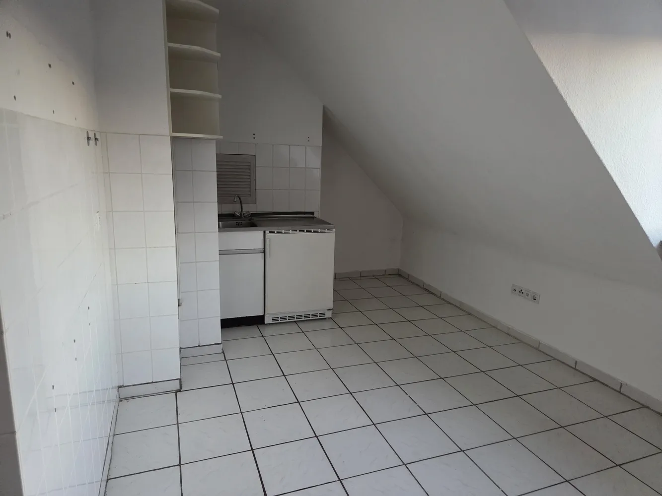 2 Zimmer Wohnung mit 35 m² in Köln – Bild 3