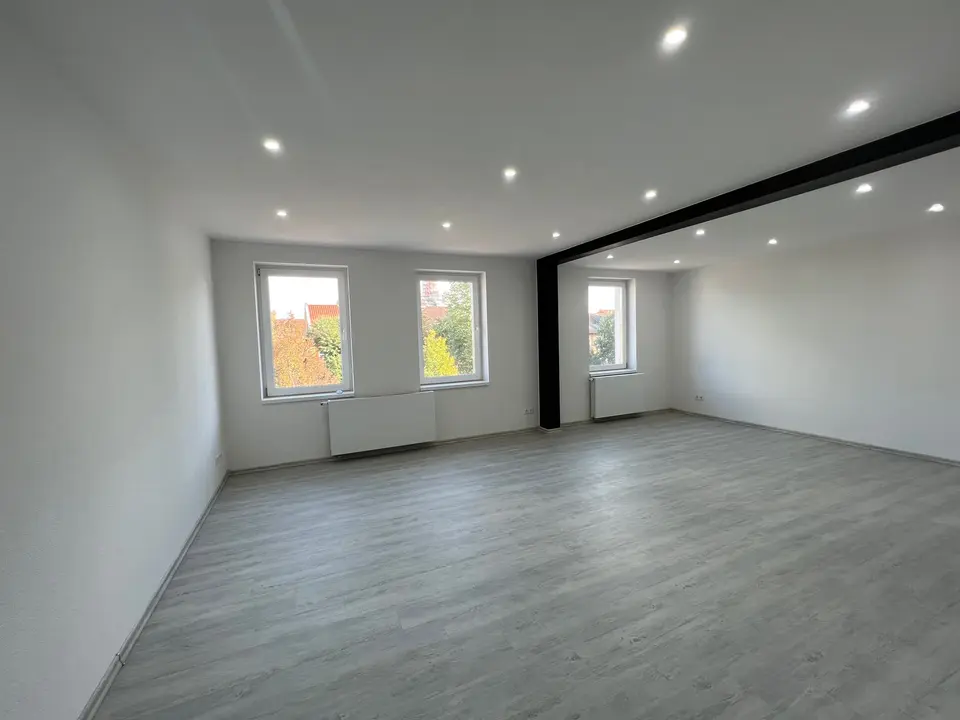 4 Zimmer Wohnung mit 120 m² in Helmstedt – Bild 1