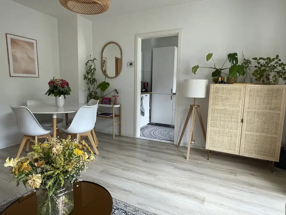 2 Zimmer Wohnung mit 48 m² in Köln – Bild 2