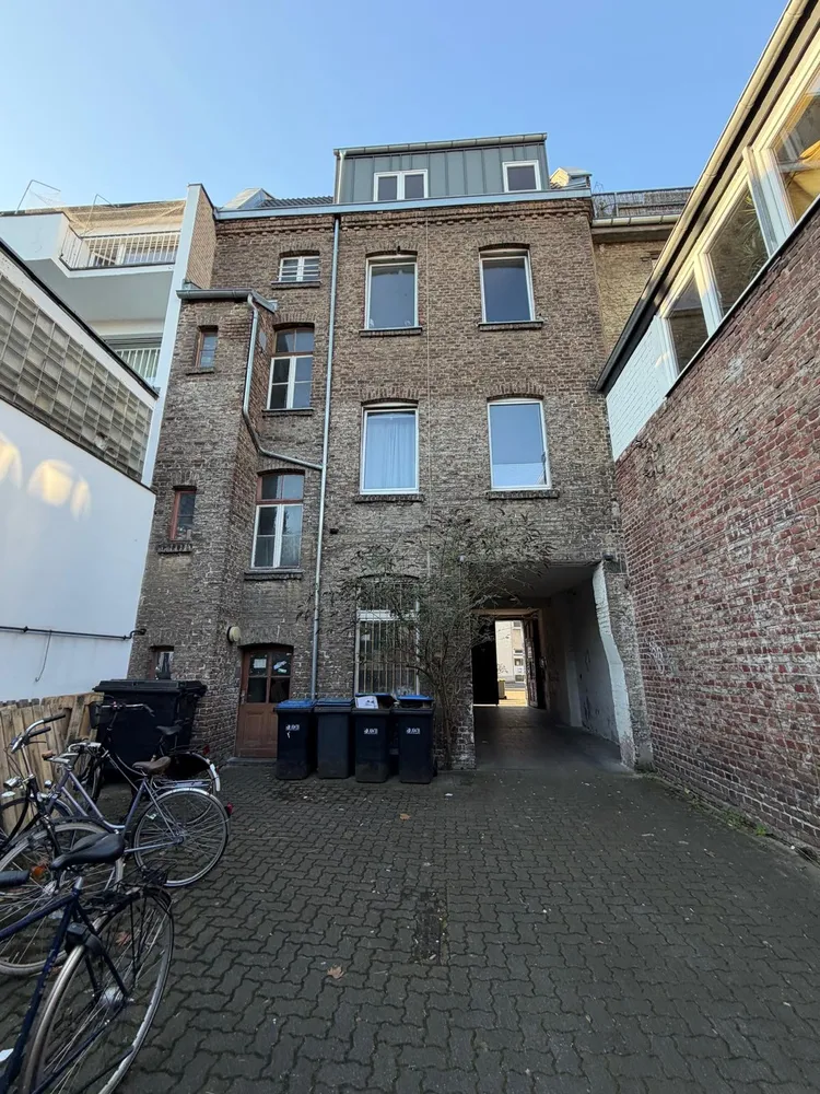 3 room apartment with 80 m² in Cologne – Photo 3