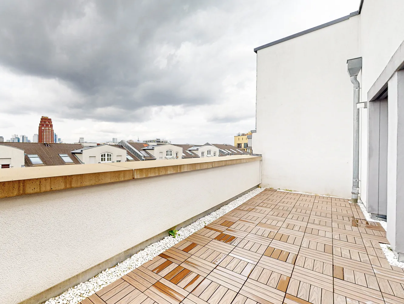 2 Zimmer Wohnung mit 108 m² in Frankfurt am Main – Bild 7