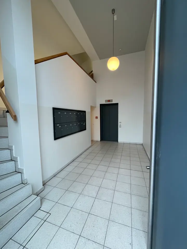 WG-Zimmer mit 140 m² in Frankfurt am Main – Bild 7