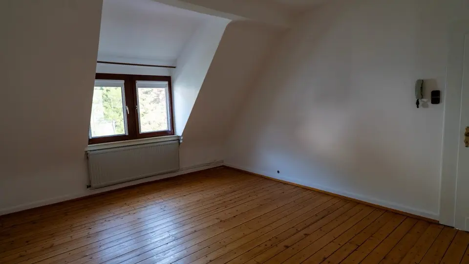 3 Zimmer Wohnung mit 80 m² in Saarbrücken – Bild 2