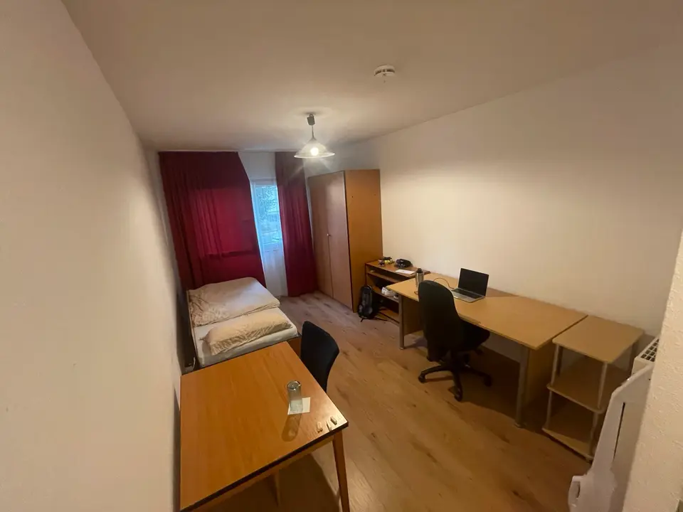 WG-Zimmer mit 19 m² in Karlsruhe – Bild 2