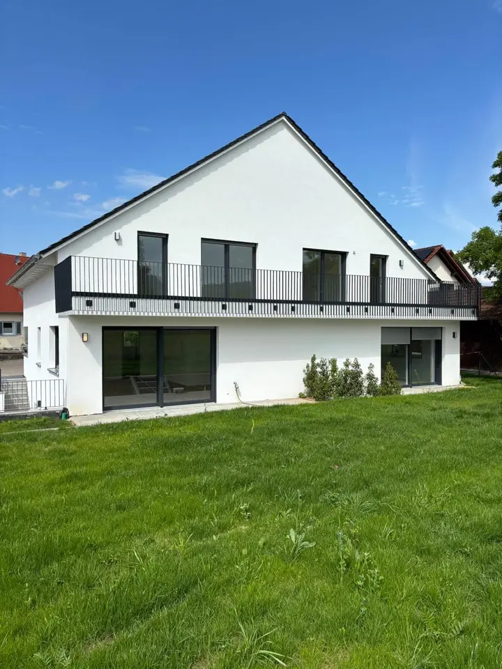 4 Zimmer Wohnung mit 110 m² in Freiburg im Breisgau – Bild 10