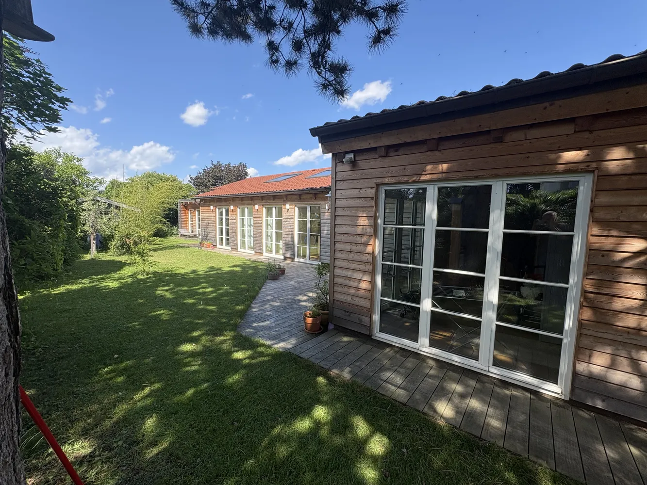 3 Zimmer Wohnung mit 110 m² in München – Bild 1