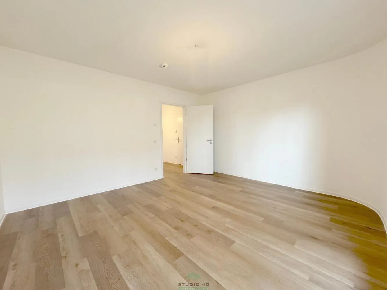 2 Zimmer Wohnung mit 75 m² in Bremen – Bild 12