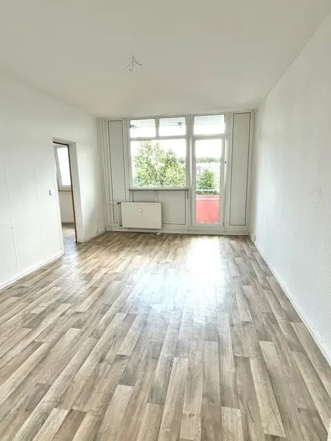 3 Zimmer Wohnung mit 58 m² in Schwerin – Bild 1