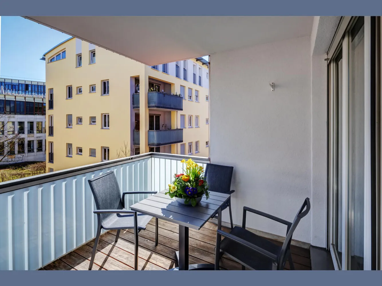 2 room apartment with 53 m² in Munich – Photo 4