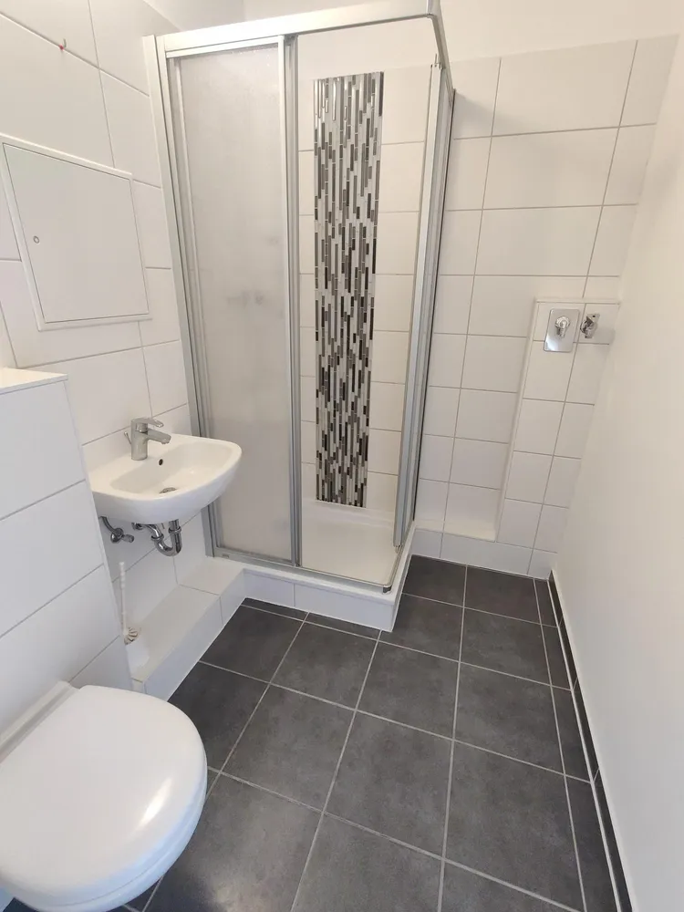 6 Zimmer Wohnung mit 119 m² in Halle (Saale) – Bild 9