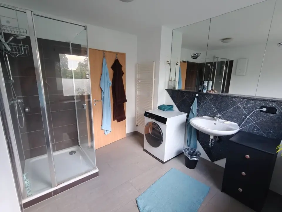 WG-Zimmer mit 15 m² in Düsseldorf – Bild 5