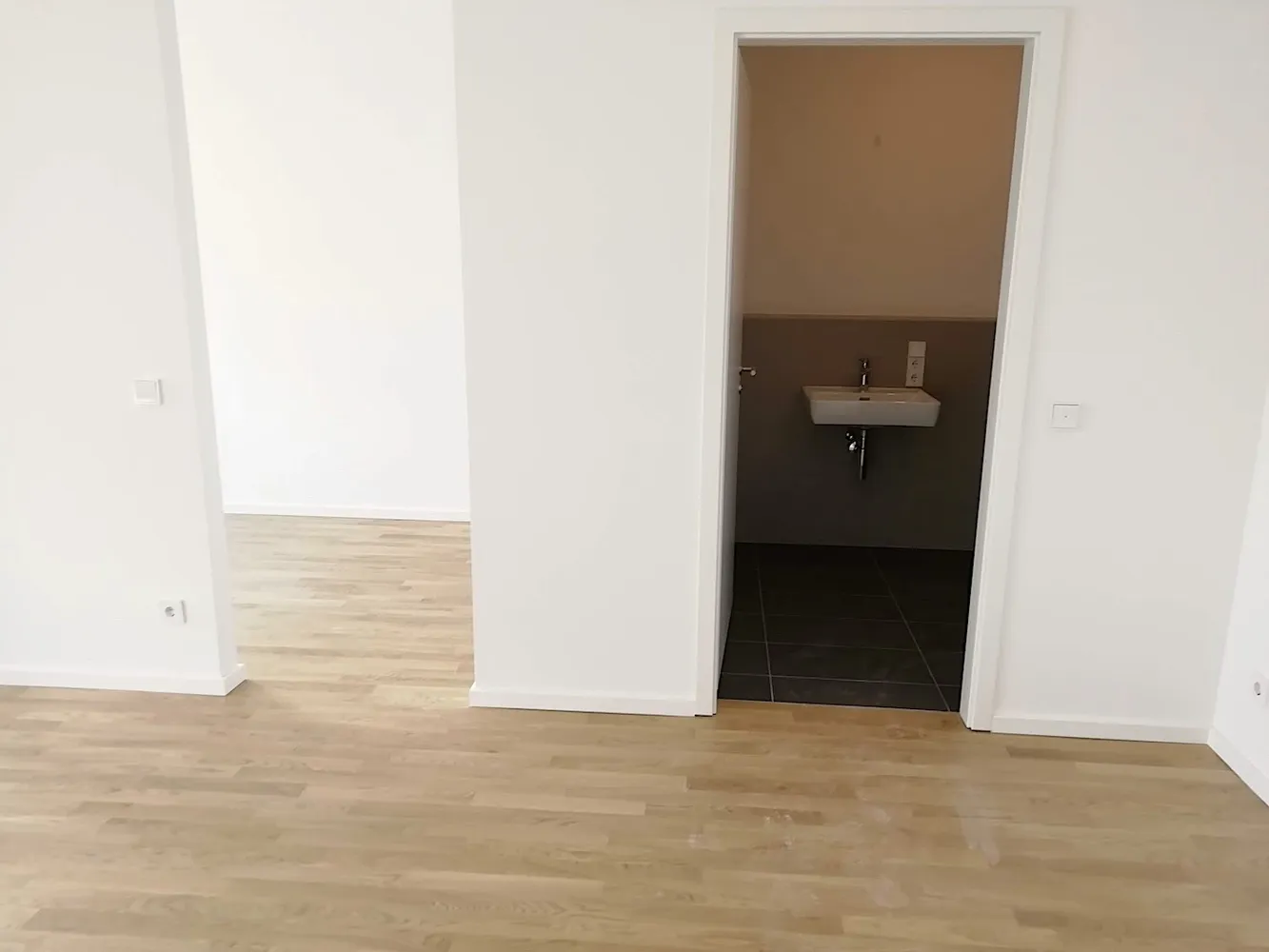 2 Zimmer Wohnung mit 44 m² in Berlin – Bild 2