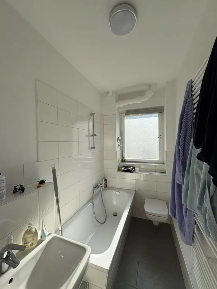 Shared room with 14 m² in Berlin – Photo 2