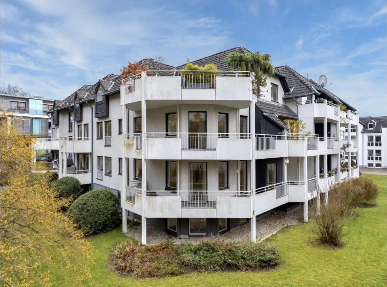 3 room apartment with 68 m² in Cologne – Photo 2
