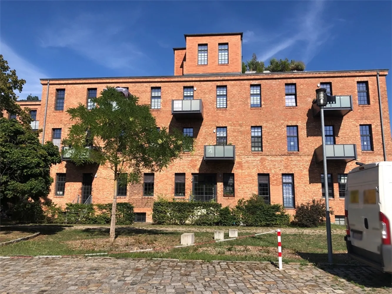 2 Zimmer Wohnung mit 81 m² in Berlin – Bild 5