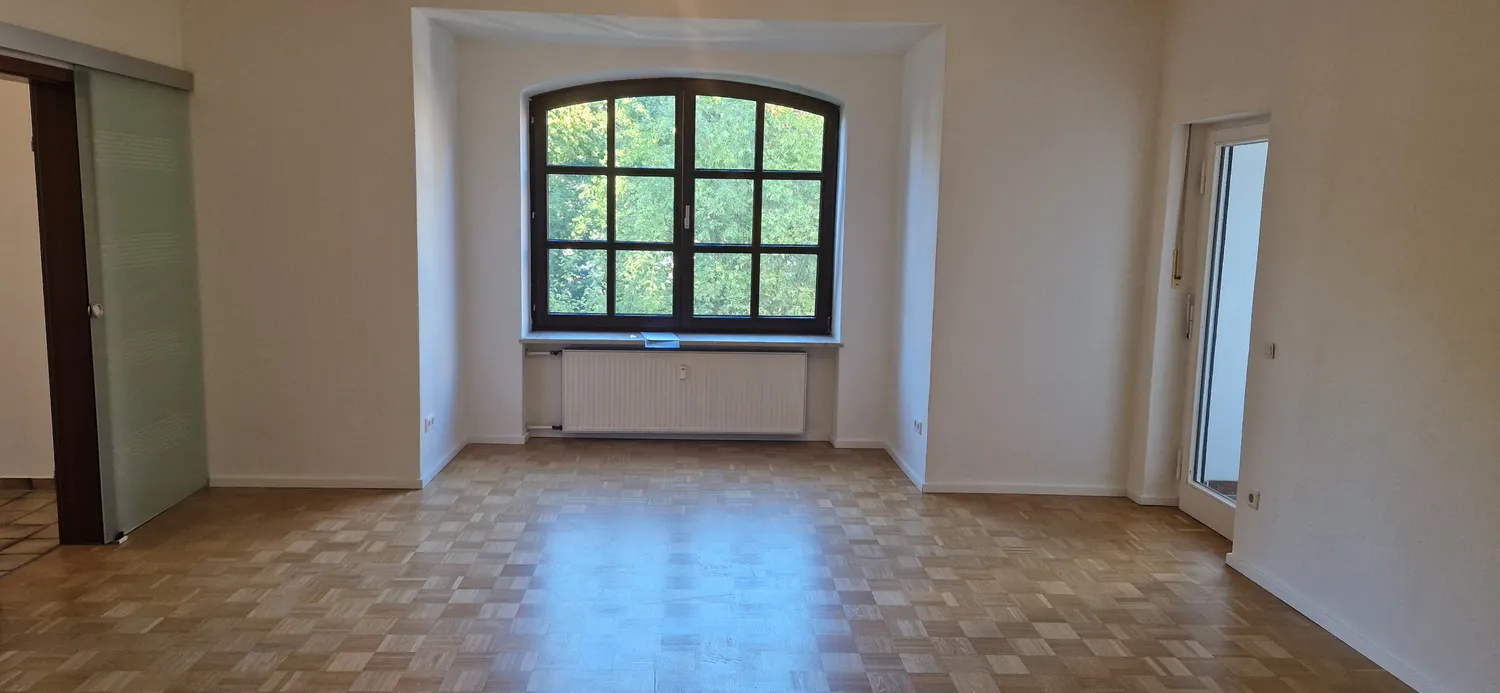 3 Zimmer Wohnung mit 75 m² in München – Bild 2