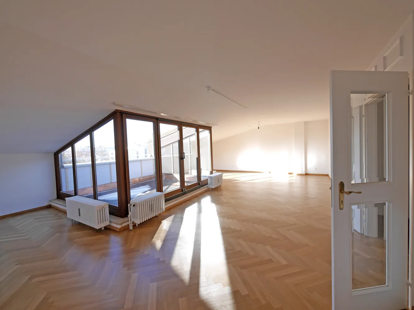 3 room apartment with 110 m² in Munich – Photo 6