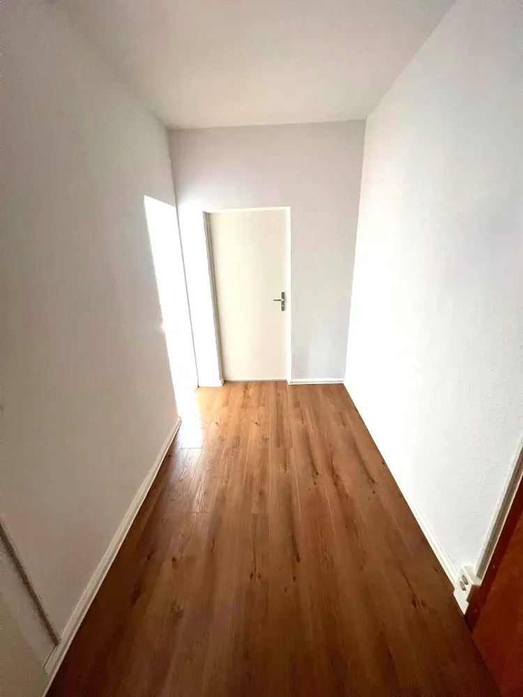 2 Zimmer Wohnung mit 47 m² in Halle (Saale) – Bild 3