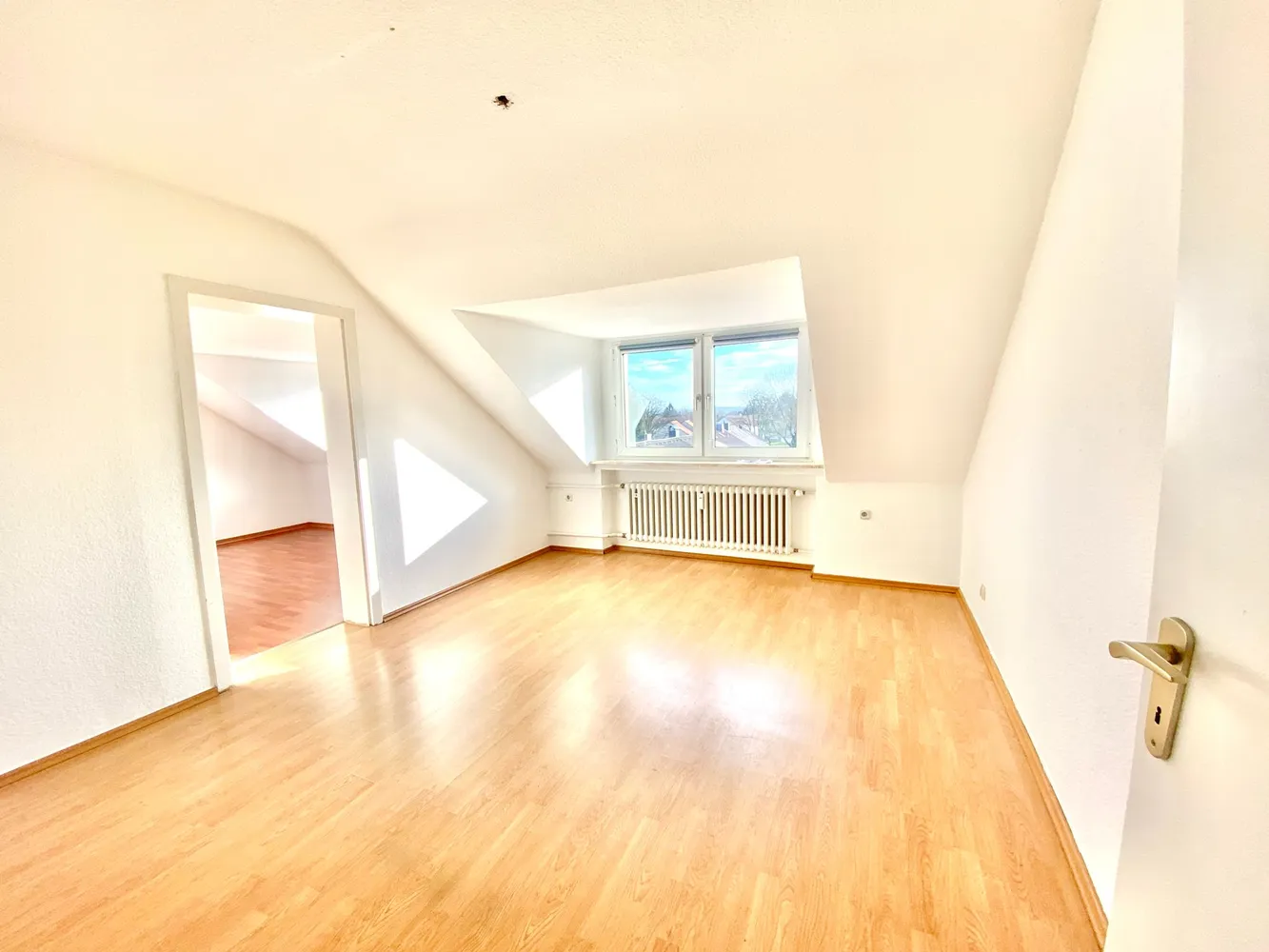 4 Zimmer Wohnung mit 64 m² in Bochum – Bild 1