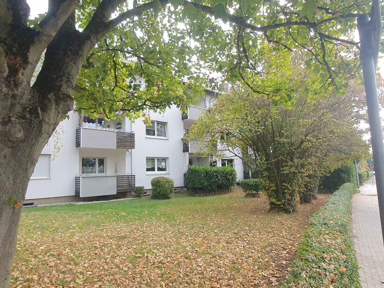 2 Zimmer Wohnung mit 75 m² in Wiesbaden – Bild 6