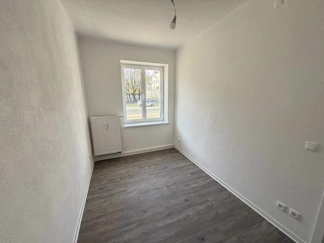6 Zimmer Wohnung mit 124 m² in Dresden – Bild 3