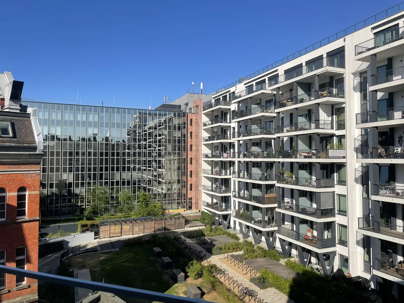 3 Zimmer Wohnung mit 100 m² in Berlin – Bild 2