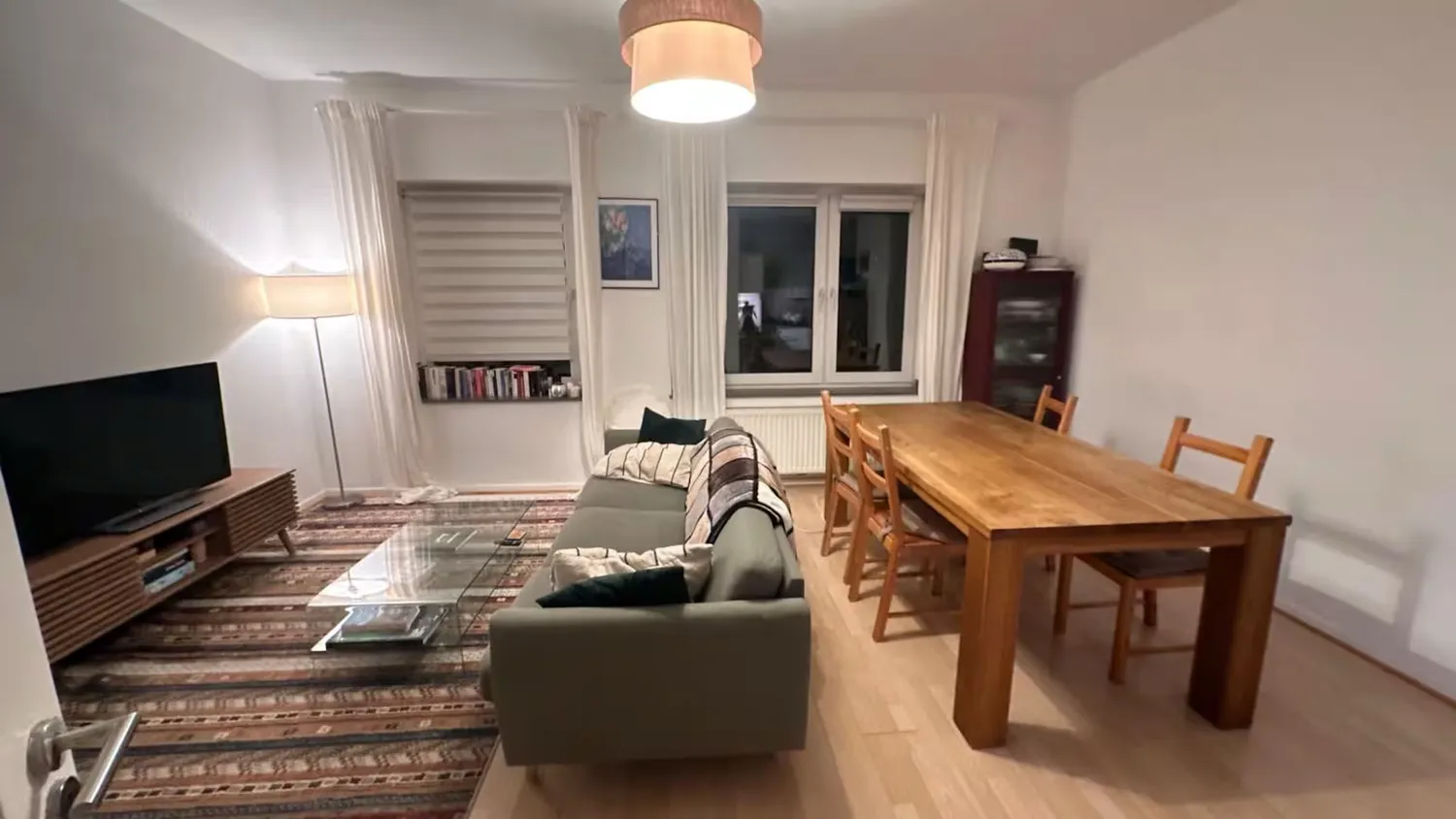2 Zimmer Wohnung mit 55 m² in Düsseldorf – Bild 2