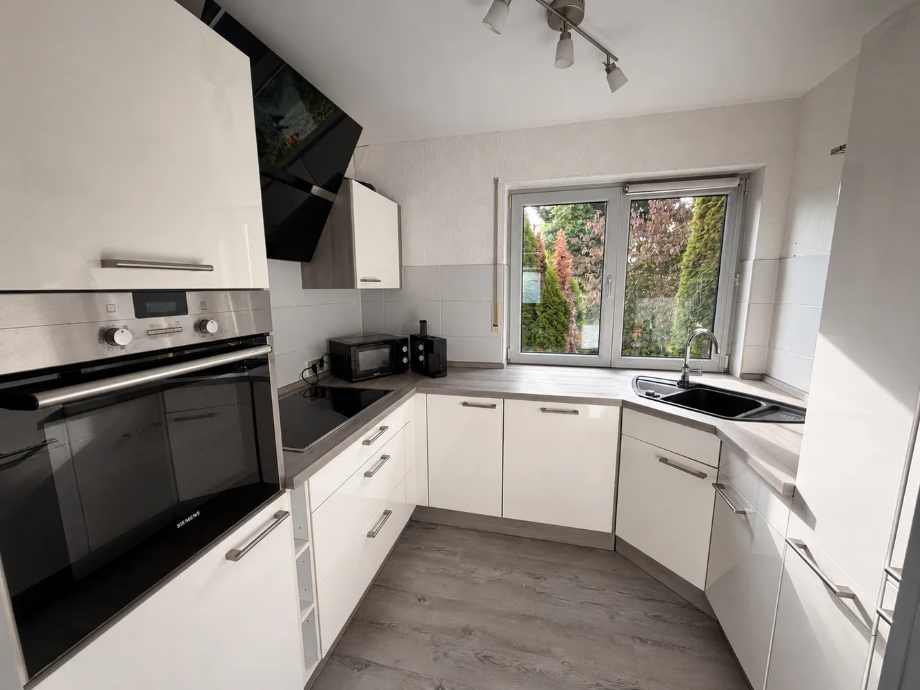 Shared room with 15 m² in Troisdorf – Photo 3