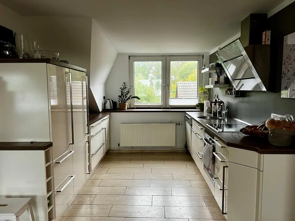 4 Zimmer Wohnung mit 88 m² in Lübeck – Bild 2