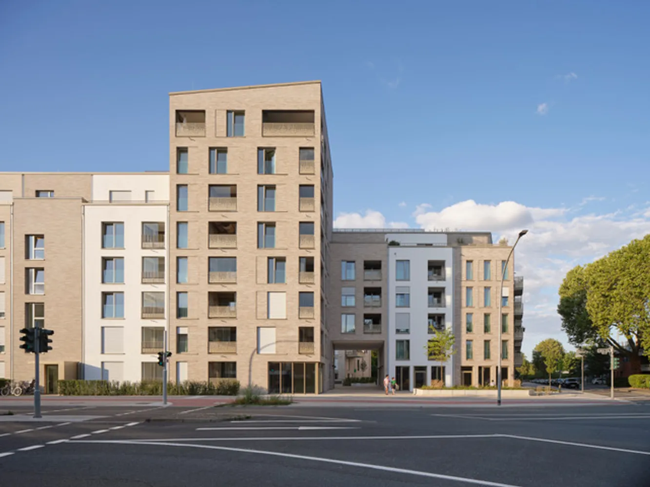 4 Zimmer Wohnung mit 112 m² in Düsseldorf – Bild 2