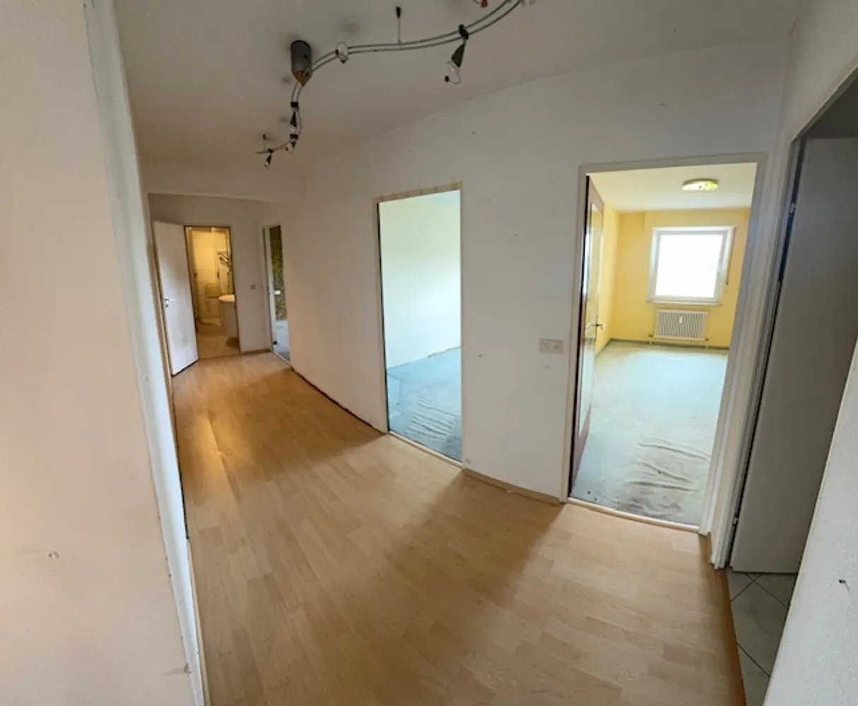4 Zimmer Wohnung mit 98 m² in Stuttgart – Bild 7