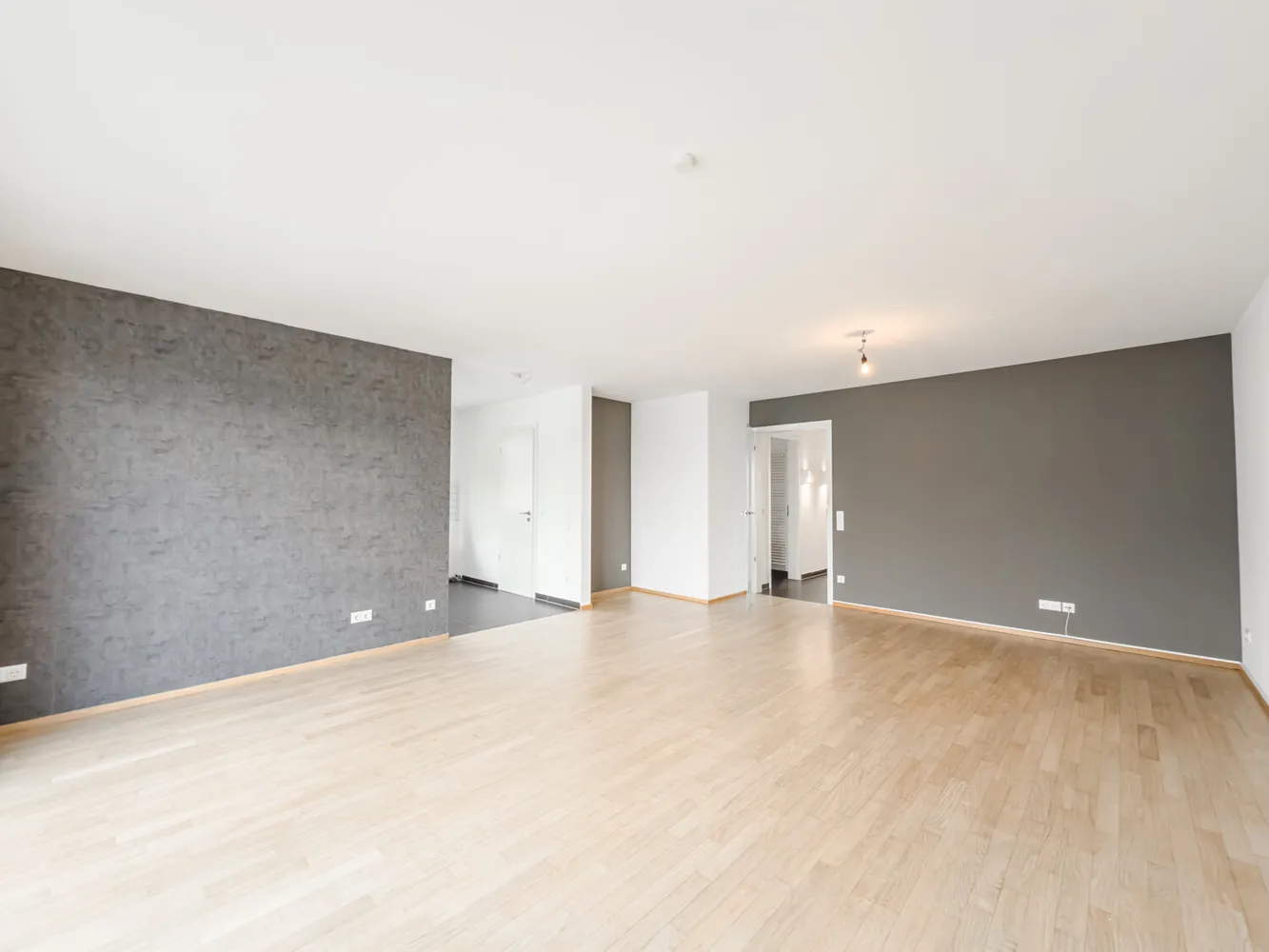 3 Zimmer Wohnung mit 98 m² in Aachen – Bild 2