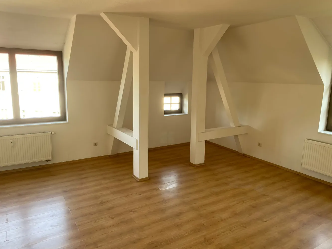 4 Zimmer Wohnung mit 111 m² in Leipzig – Bild 1