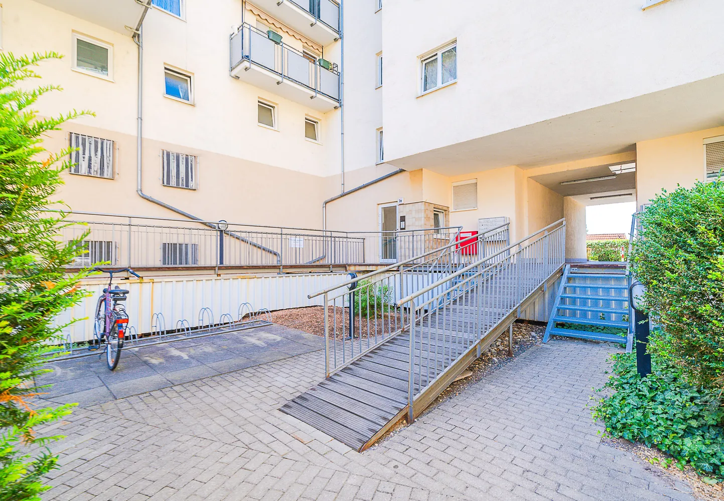2 Zimmer Wohnung mit 87 m² in Dresden – Bild 6