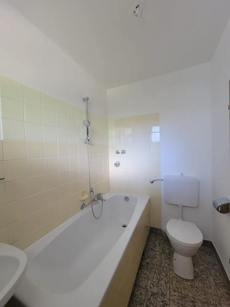 1 Zimmer Wohnung mit 33 m² in Wiesbaden – Bild 5