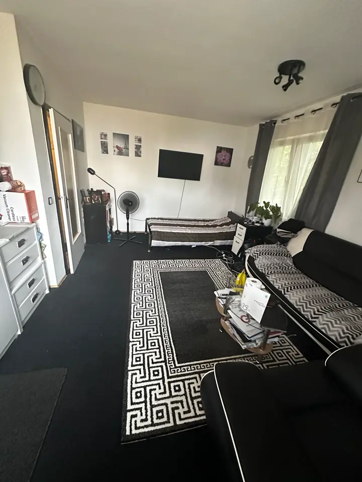 2 Zimmer Wohnung mit 30 m² in Saarbrücken – Bild 2
