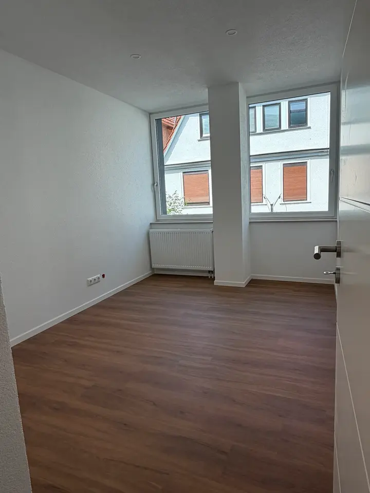 4 Zimmer Wohnung mit 127 m² in Eschwege – Bild 3