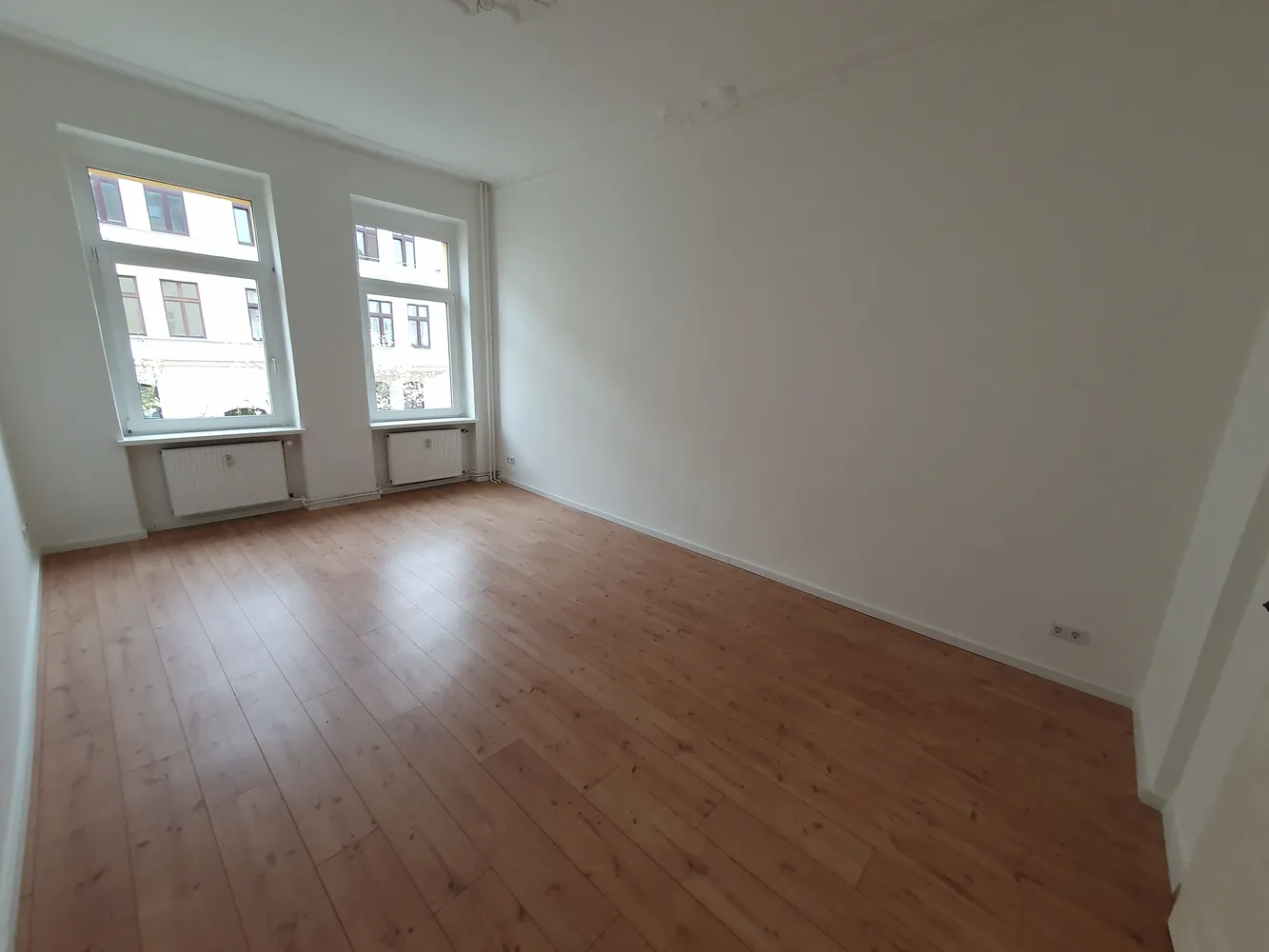 3 Zimmer Wohnung mit 87 m² in Magdeburg – Bild 3