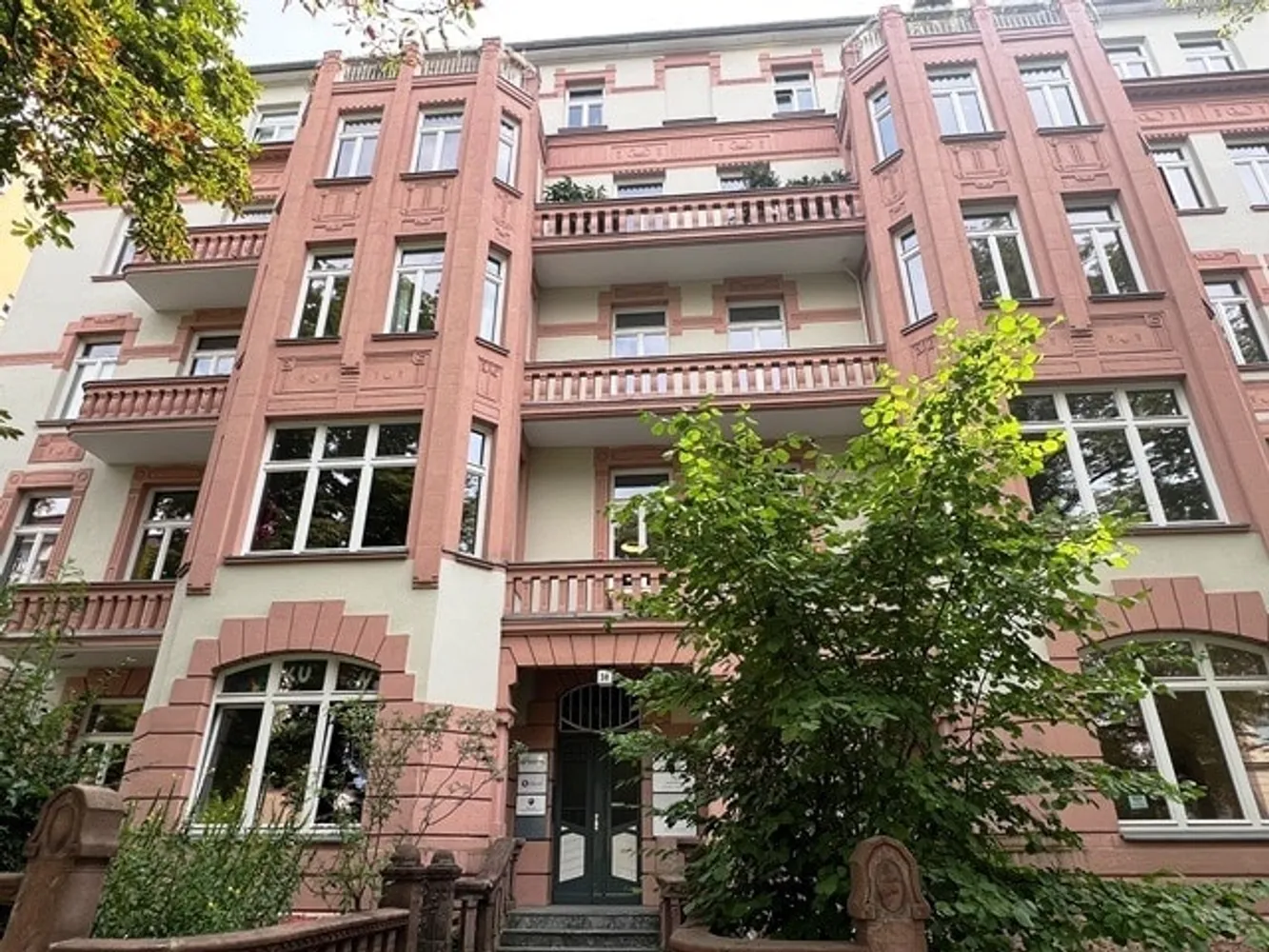 6 room apartment with 239 m² in Kassel – Photo 2