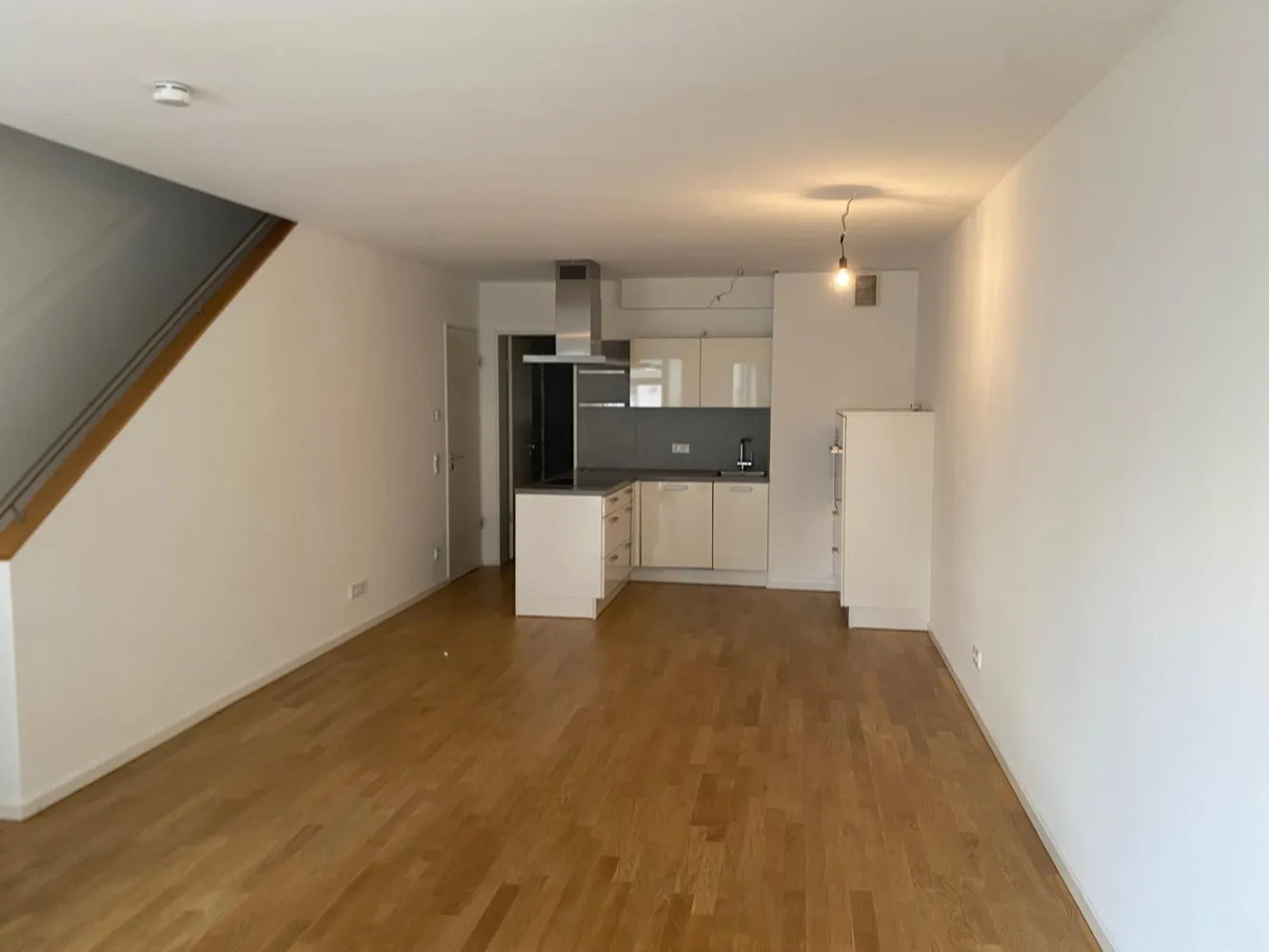 2 Zimmer Wohnung mit 85 m² in Frankfurt am Main – Bild 10