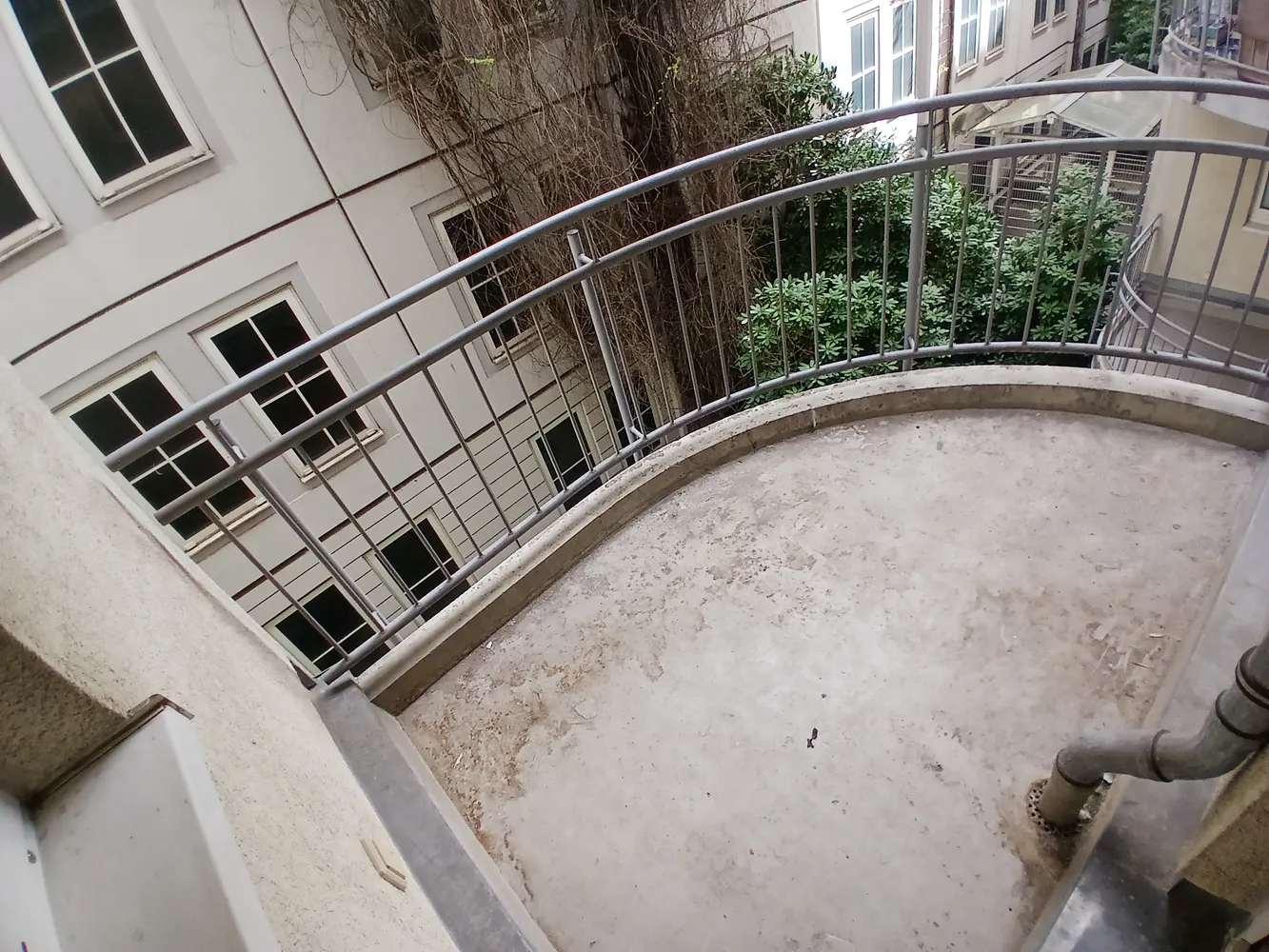 4 Zimmer Wohnung mit 151 m² in Berlin – Bild 7