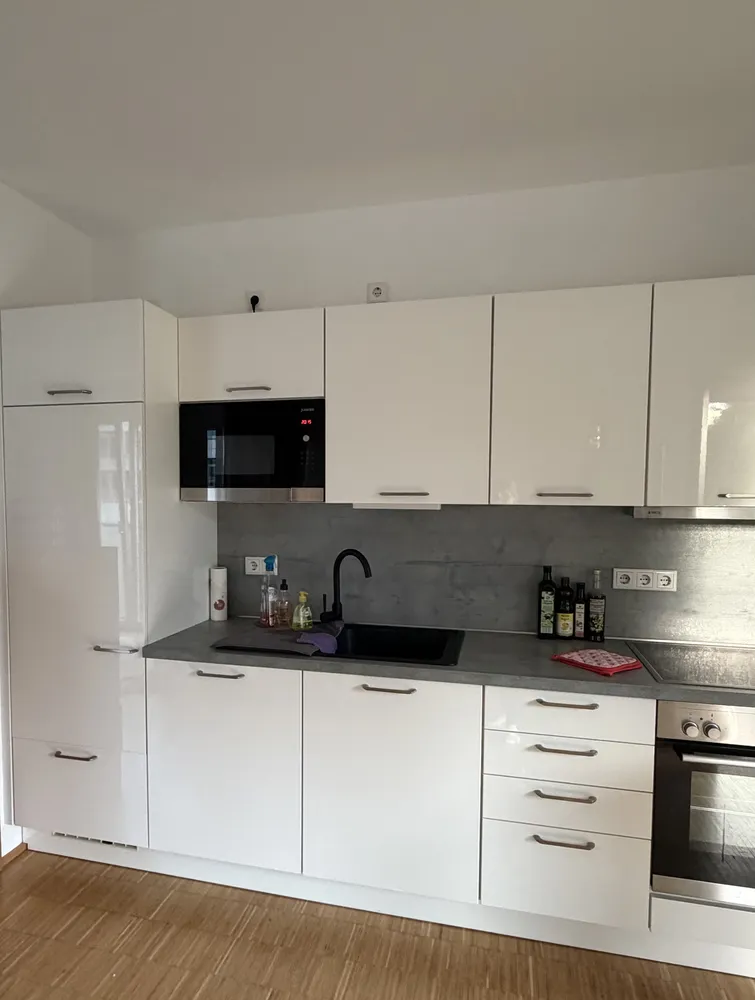 2 room apartment with 70 m² in Düsseldorf – Photo 8