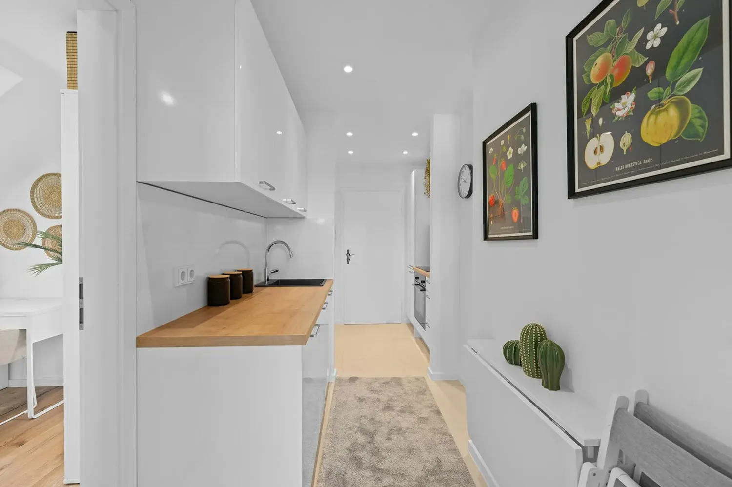 Shared room with 11 m² in Munich – Photo 3