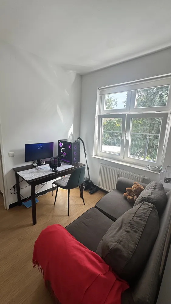 1 Zimmer Wohnung mit 43 m² in Köln – Bild 2