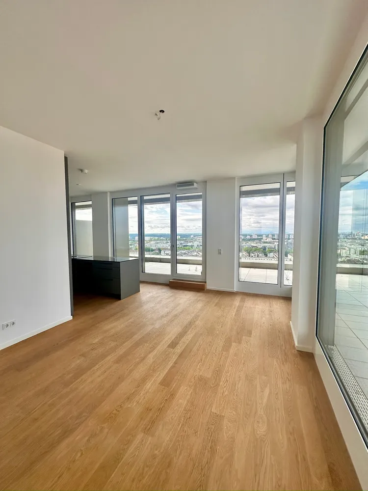 4 Zimmer Wohnung mit 200 m² in Frankfurt am Main – Bild 3