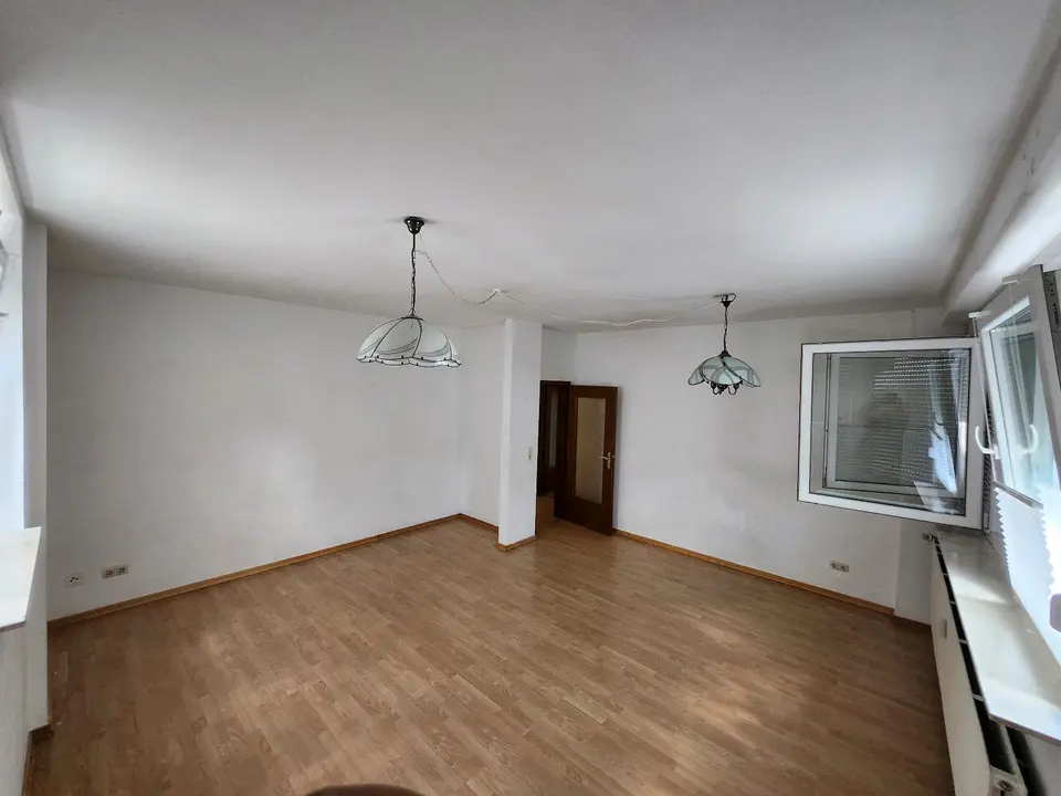 2 Zimmer Wohnung mit 75 m² in Mainz – Bild 2
